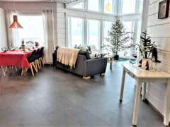 Olohuone -keittiö joulu