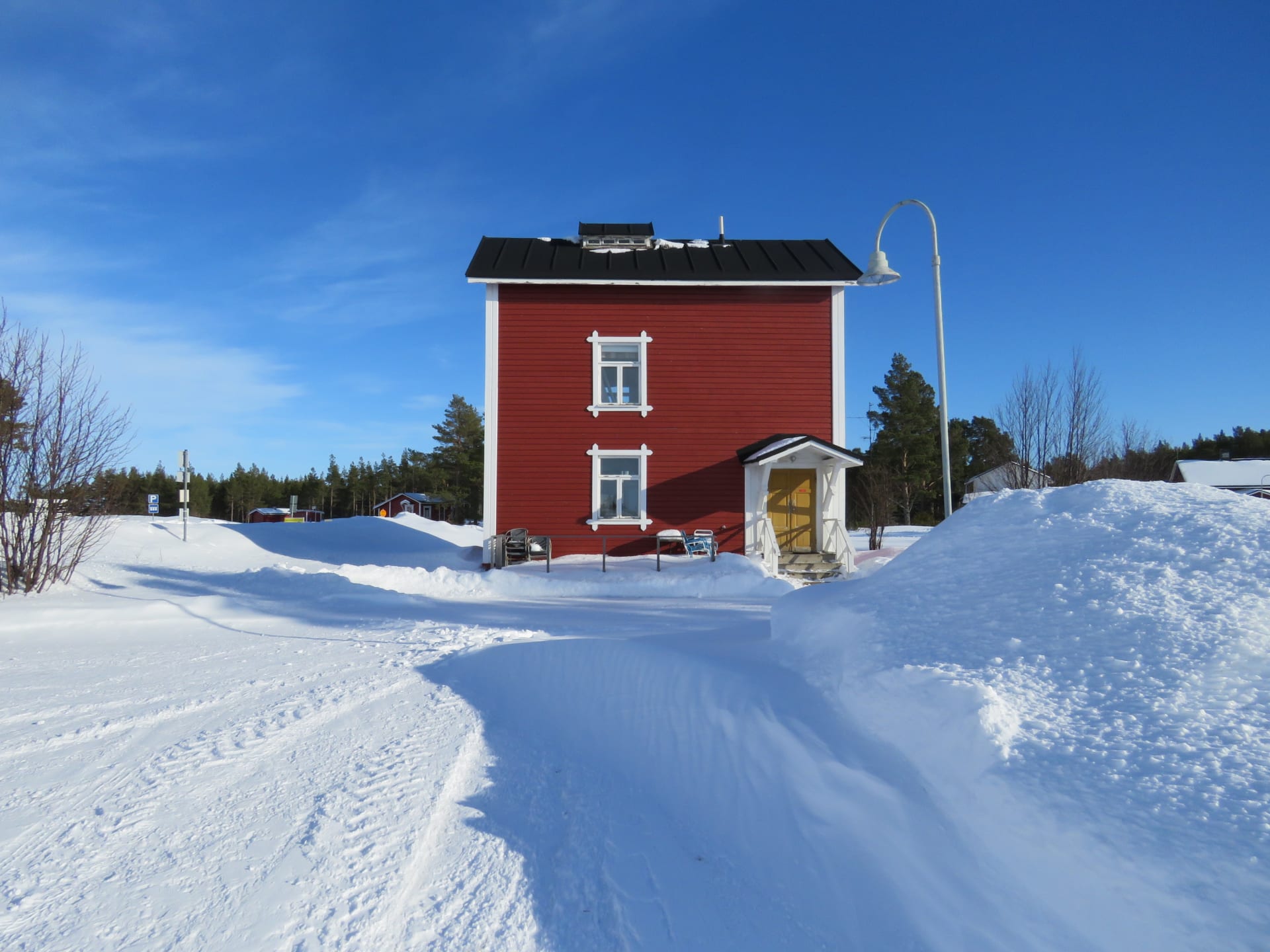 Old pilot building Torni 