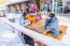 Romekievari rinneravintola talvi terassi © Jepetron Oy Romekievari rinneravintola talvi terassi