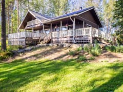 Niemenmökki cottage's exterior in Anttola.