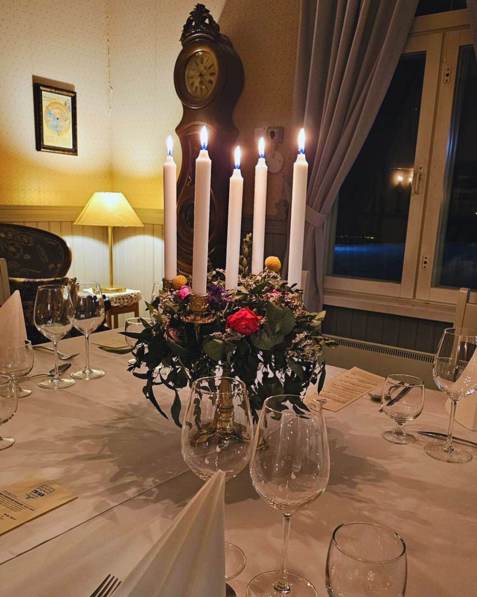 candle light dinner