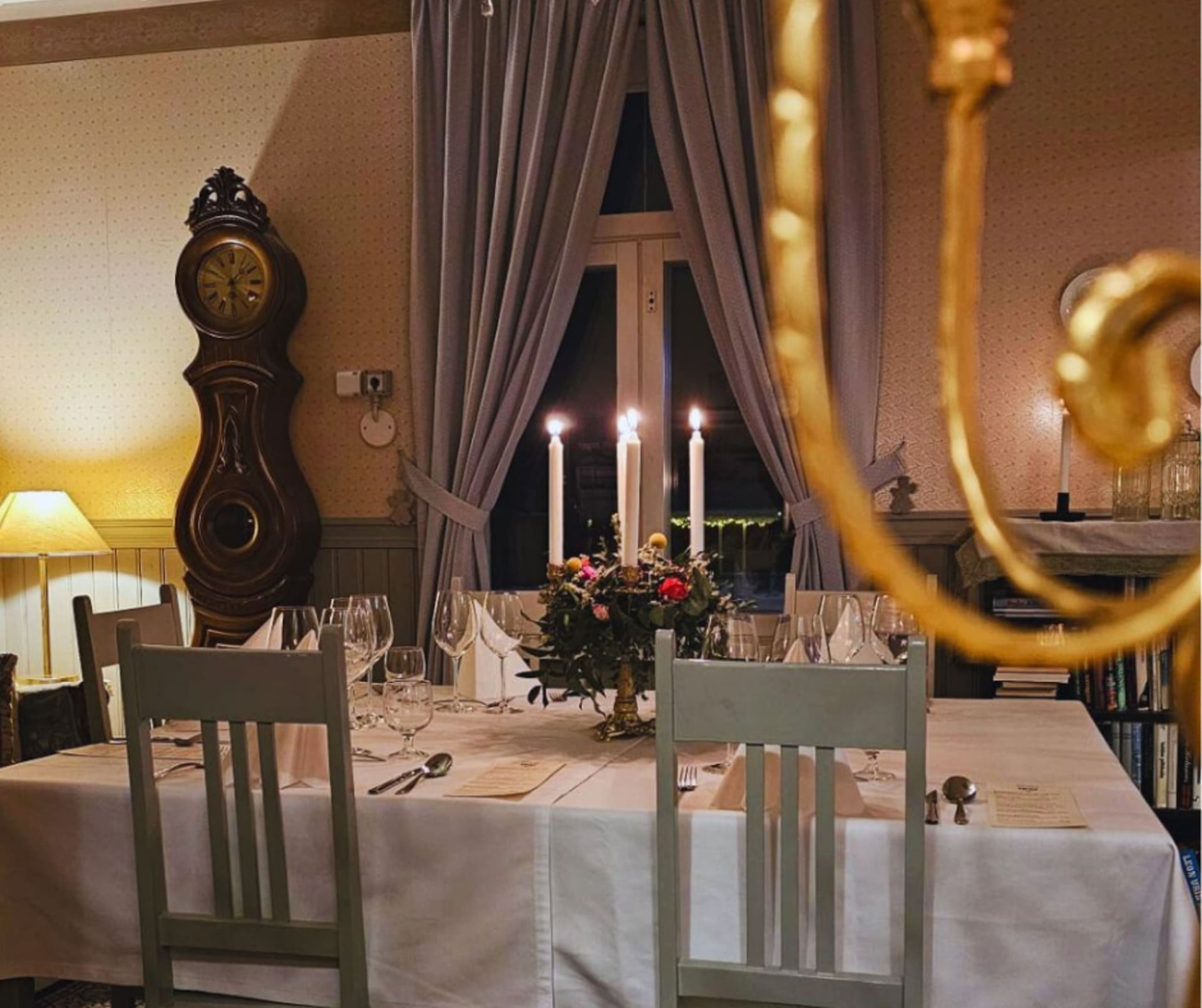 candle light dinner
