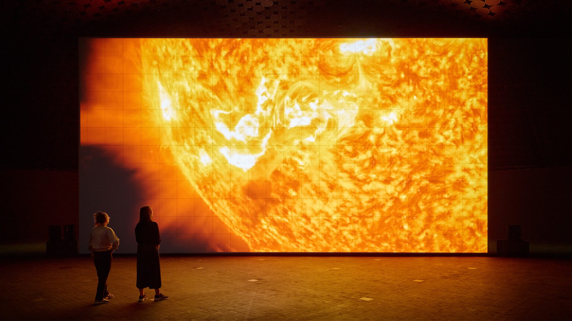 Ryoji Ikeda, data-verse 2, 2019. Exhibition at Amos Rex 27.9.2023–25.2.2024. 