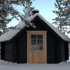 Lumikenkäretki inarilaiseen aihkimetsään