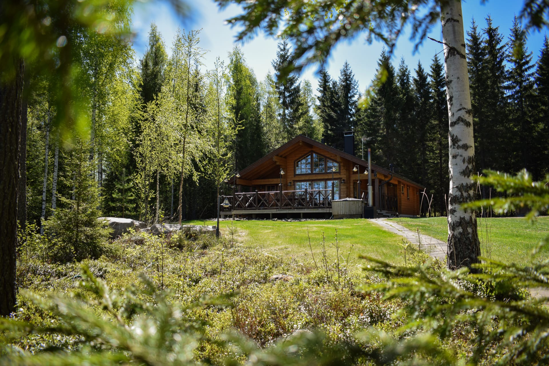 Villa Riuttahovi, summerseason