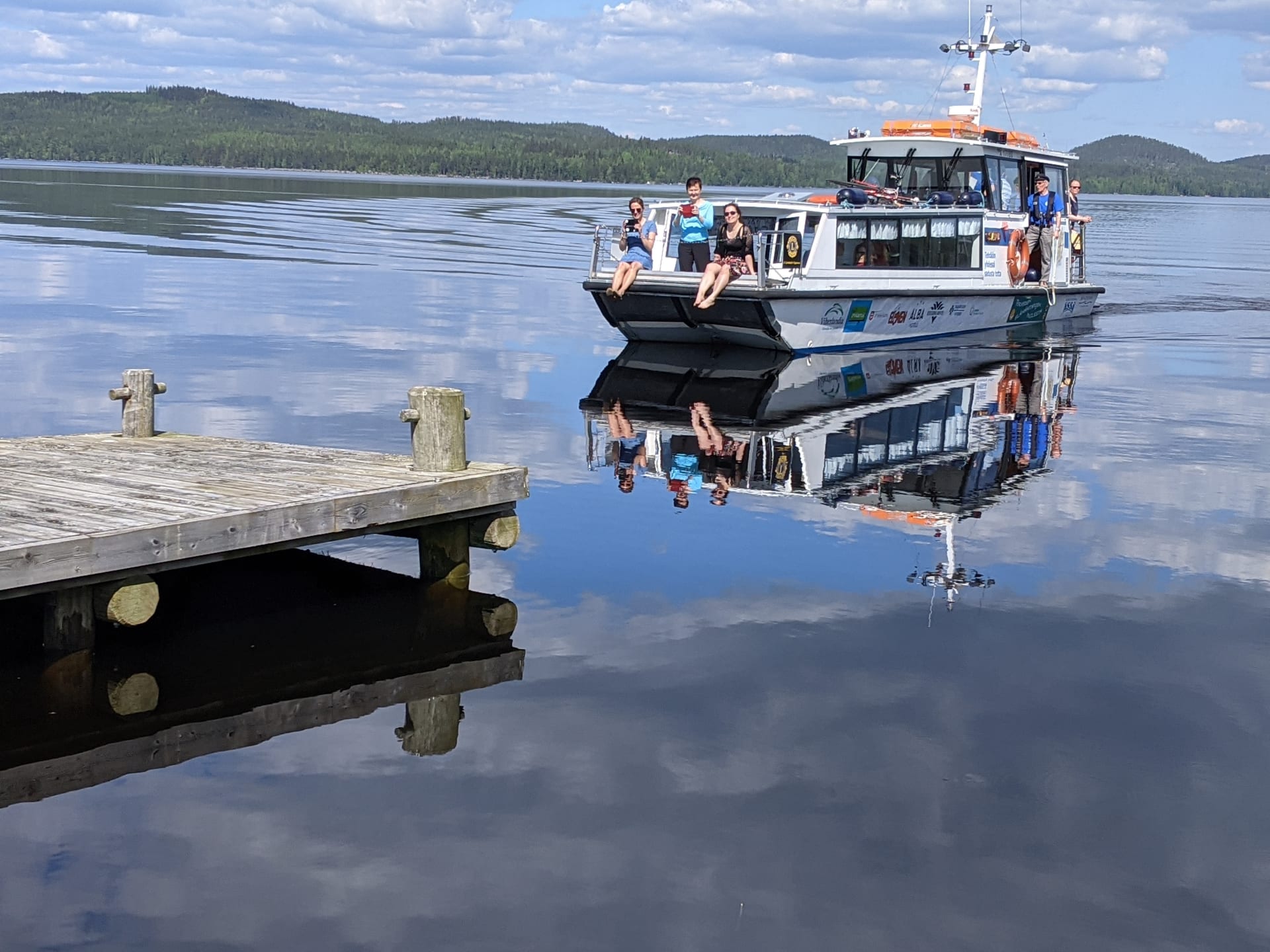 Get on the boat in Jyväskylä and travel quietly to Nukula harbor. 