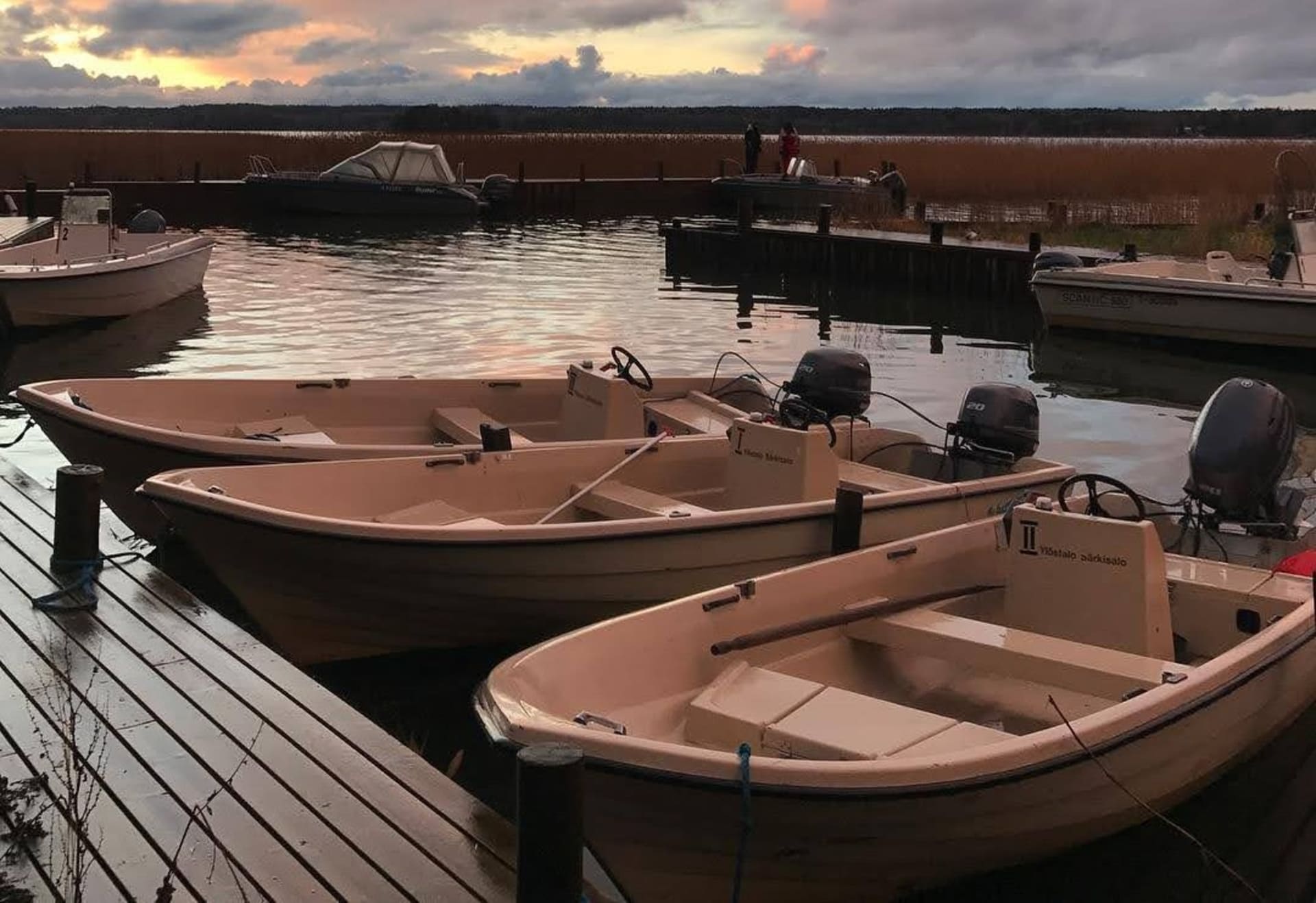 Rental motorboats in Särkisalo.