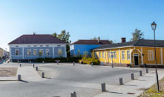 Langin Kauppahuone includes two historic main buildings from the 1810s.
