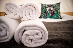 Glamping-luksusteltan pyyhkeet