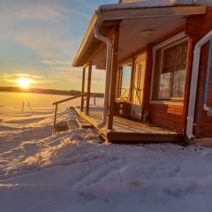 Valoa tarjolla ja talven taikaa.