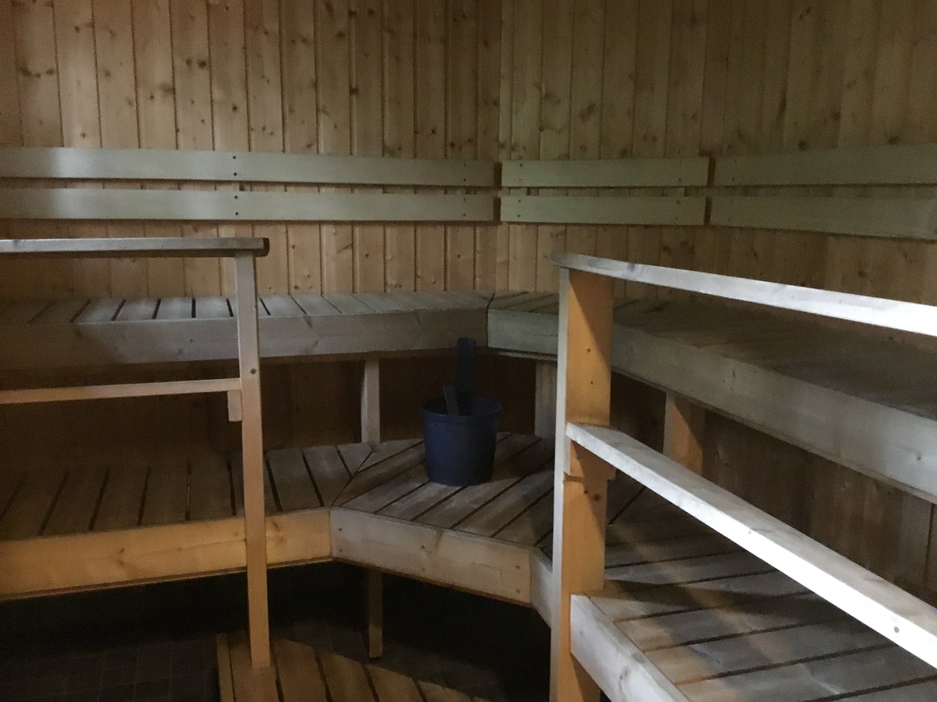 In sauna, there are sitting places for 10 guests.