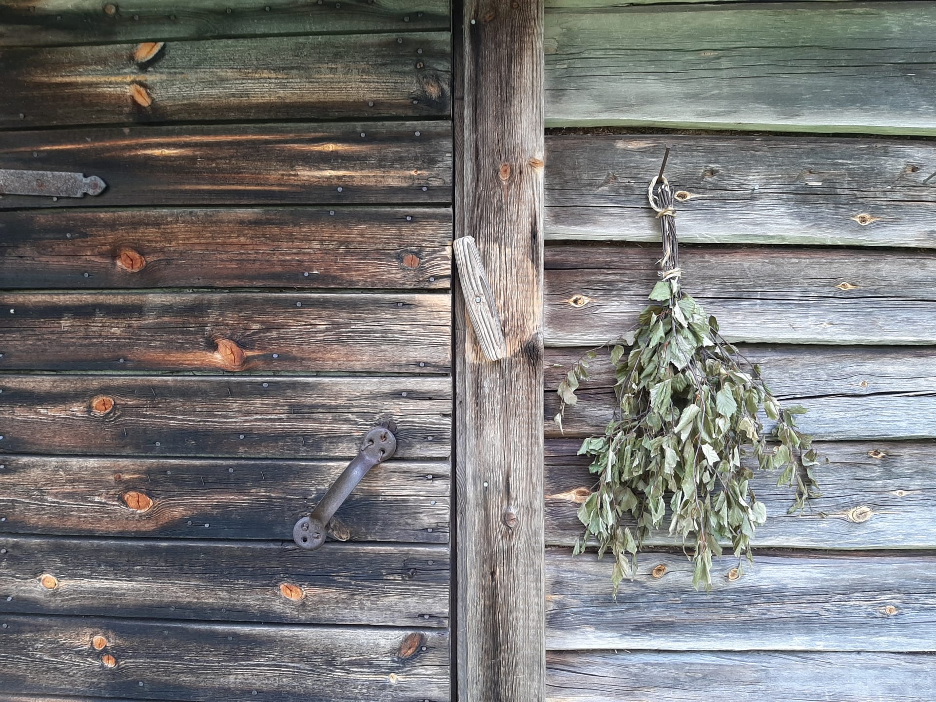 Experience Finnish smoke sauna with Taiga Times