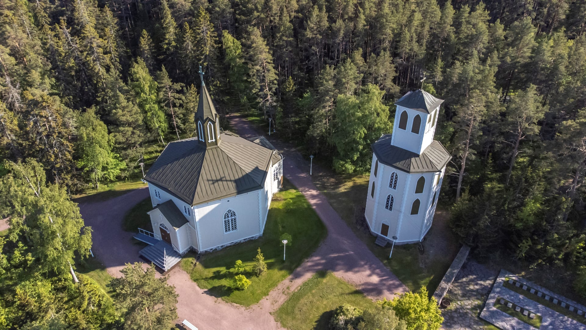 Reposaari church