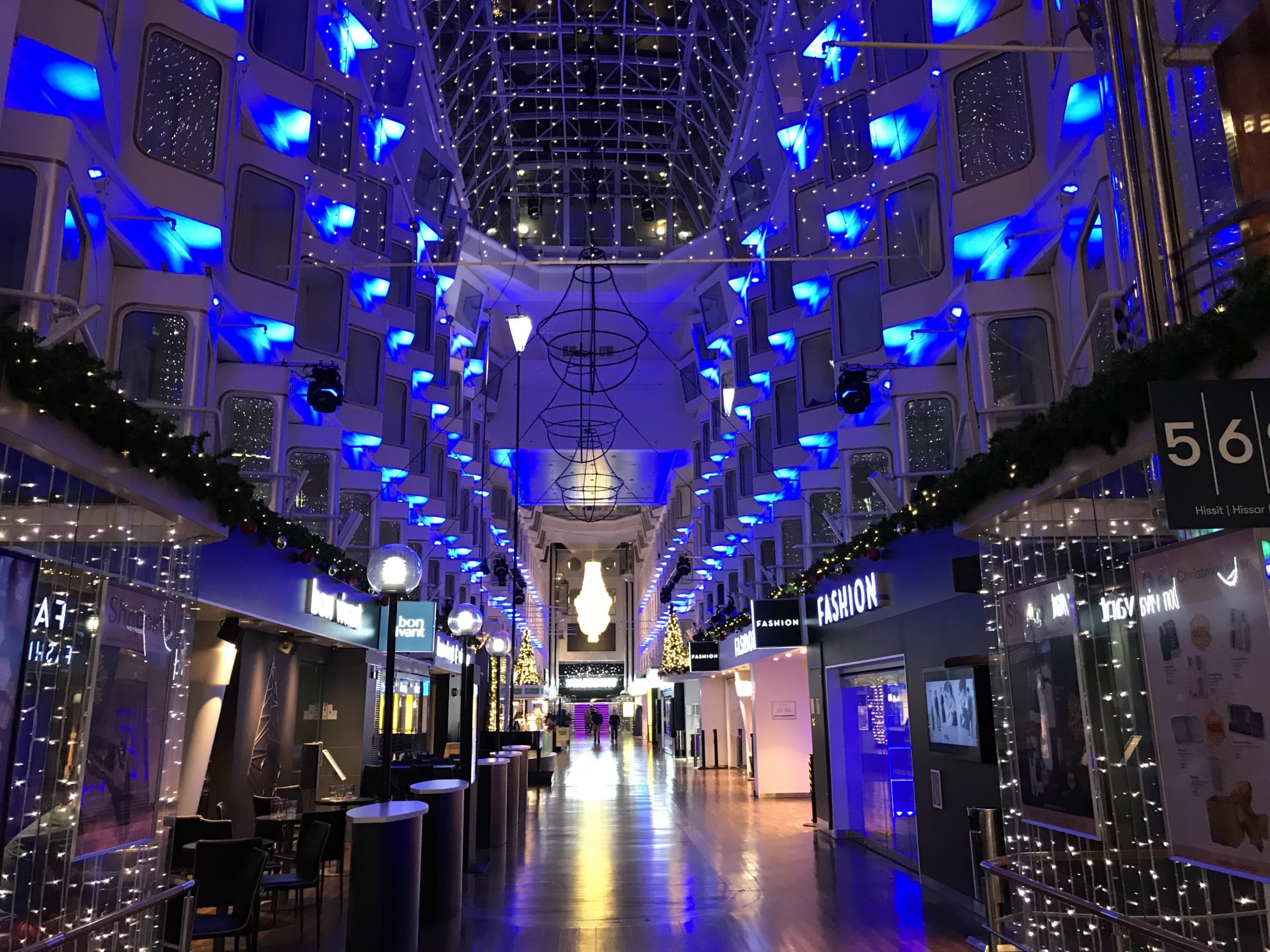 Promenade deck