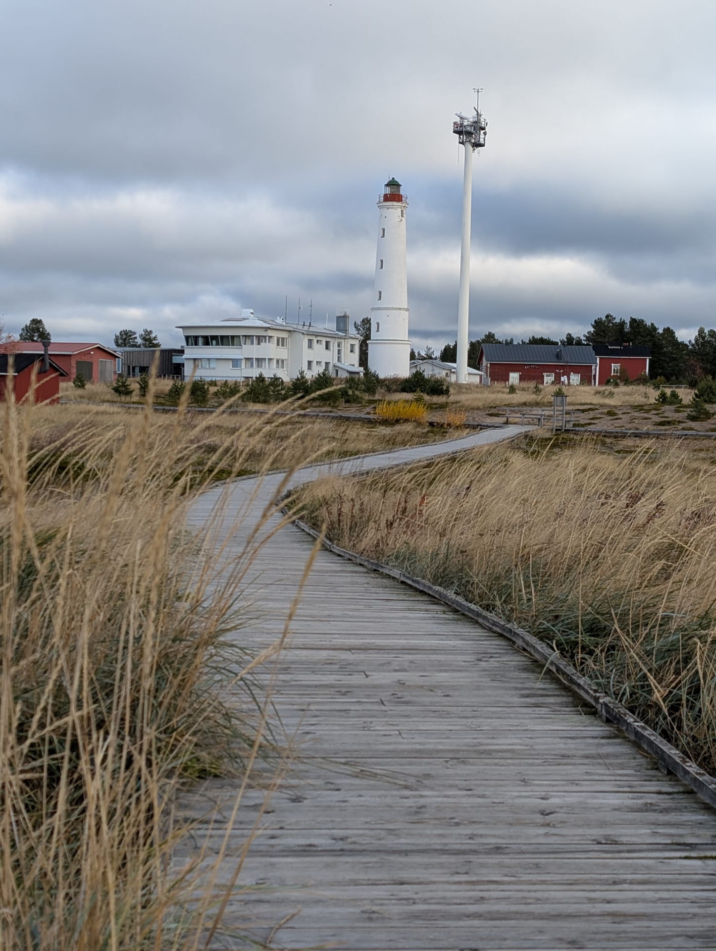 Marjaniemi Lighthouse in the Autumn