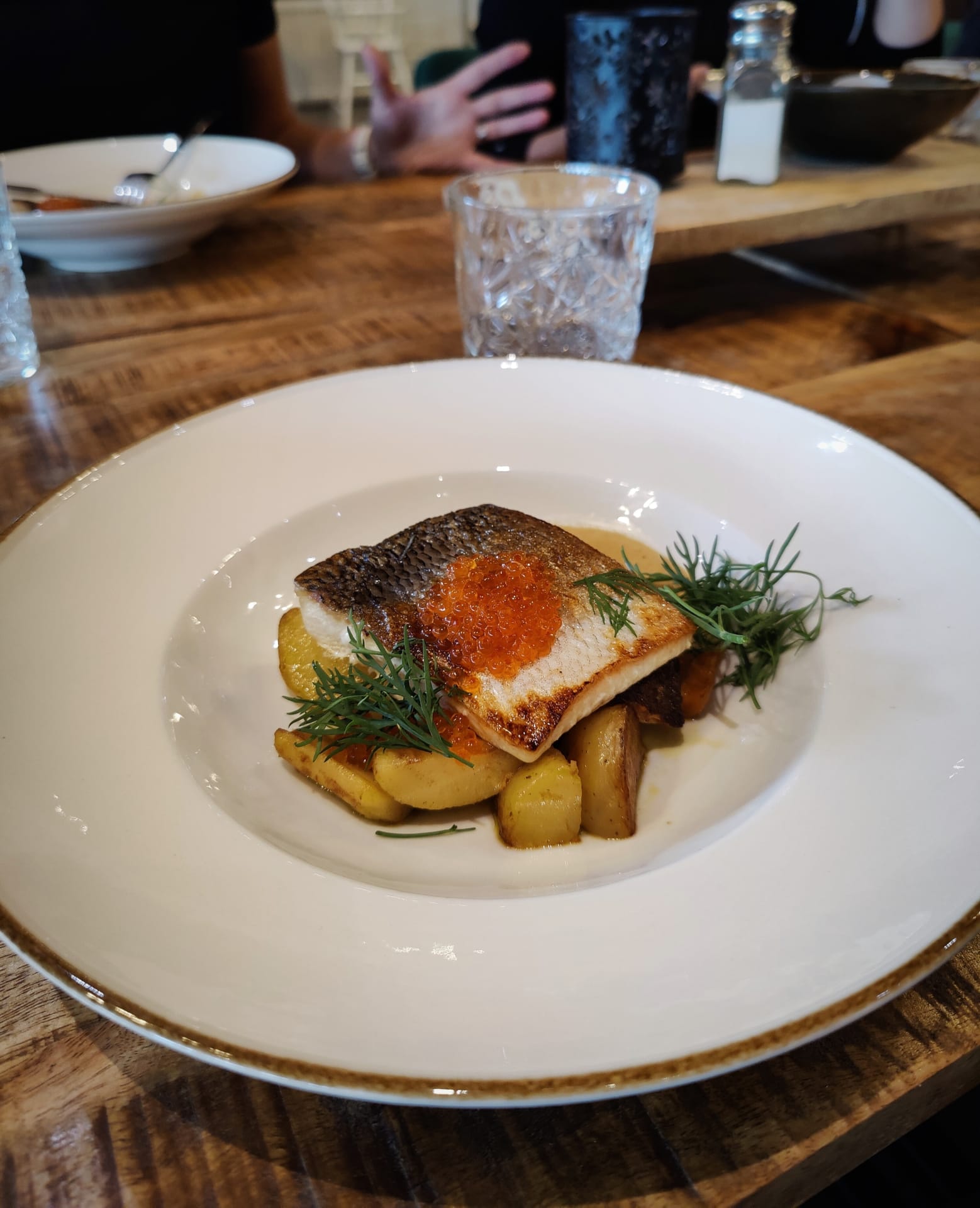 restaurant local fish
