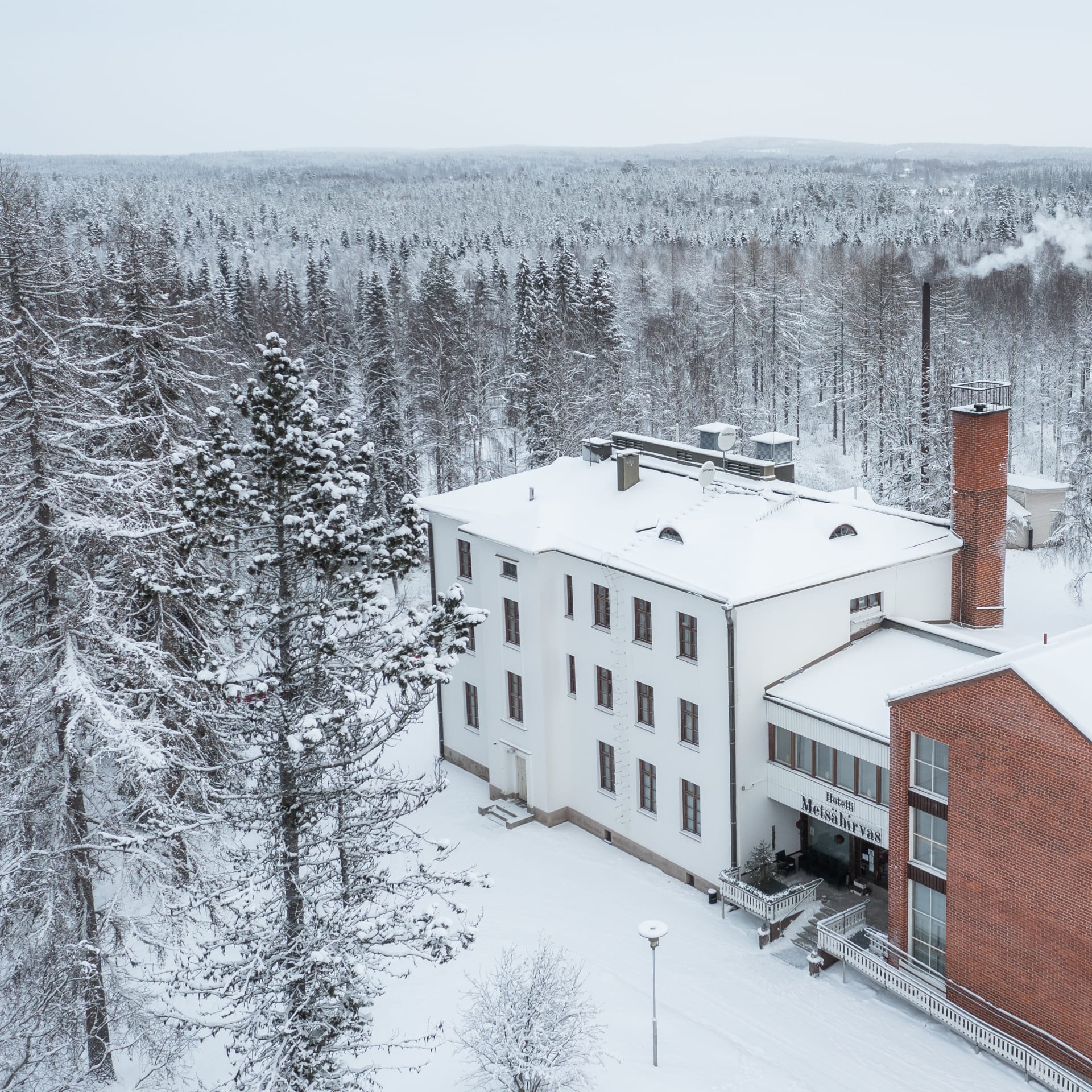 Hotel mainbuilding