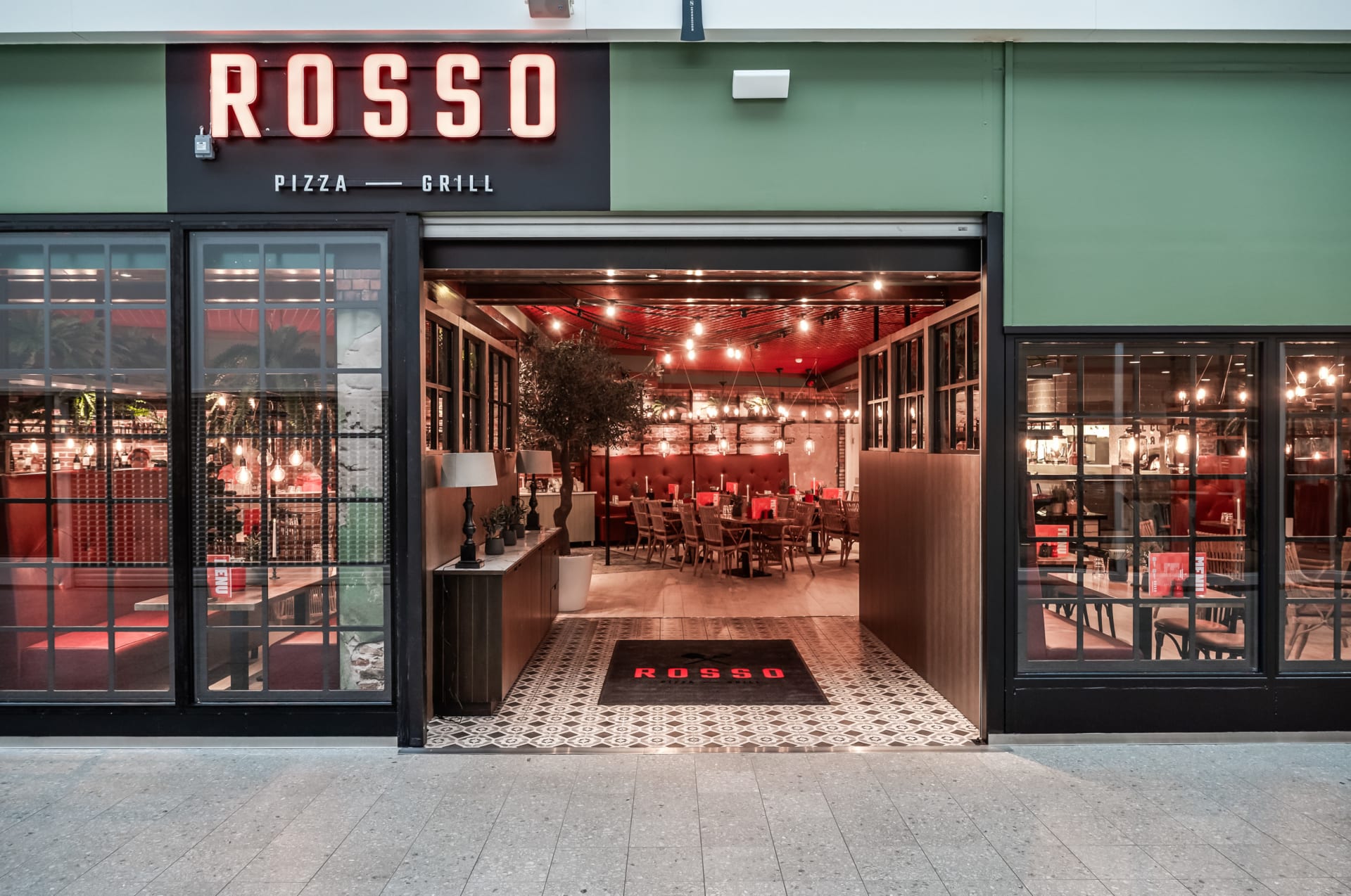 Rosso entrance