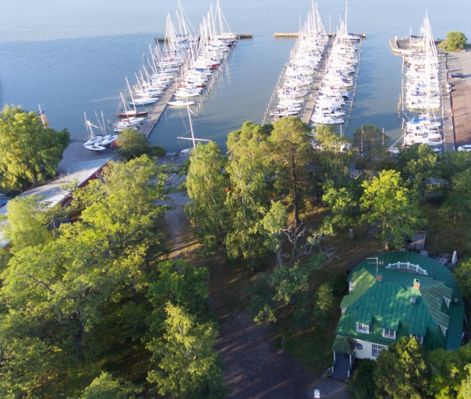 Aireal image from the restaurant and The Turku Yacht Club 