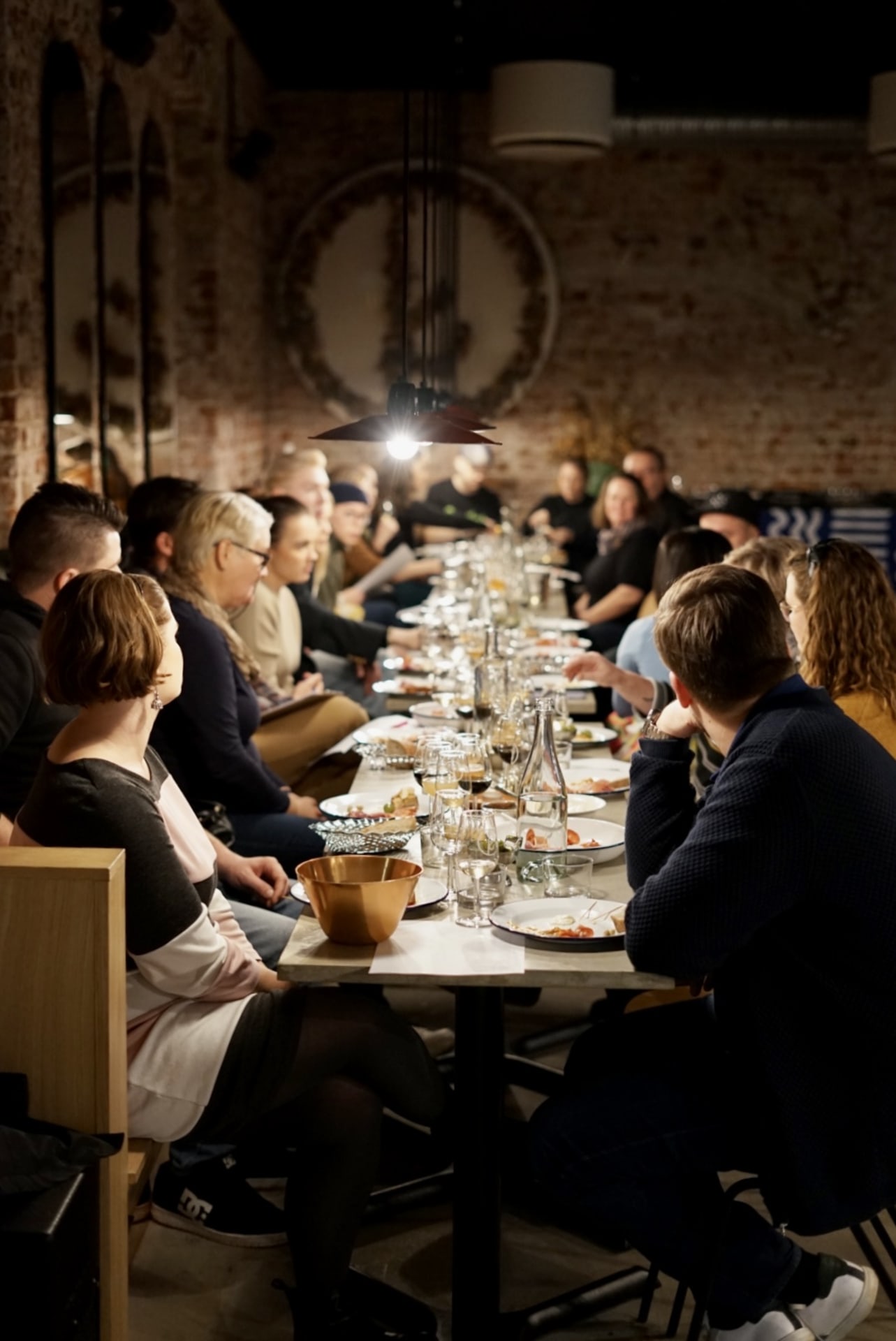 Taste the wonders of local beers in our cozy Taproom Taste the wonders of local beers in our cozy Taproom