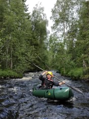Packraft Melontaretki, Virtaava Vesi ja Helpot Kosket