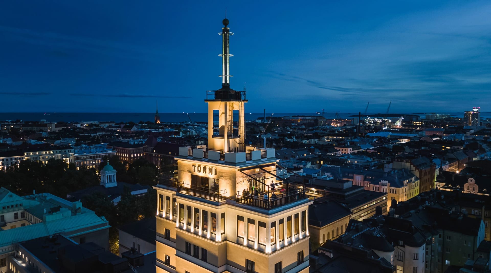 The historical Solo Sokos Hotel Torni, first ever skyscraper of Finland.