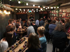 Olut-tasting Mallaskellarissa