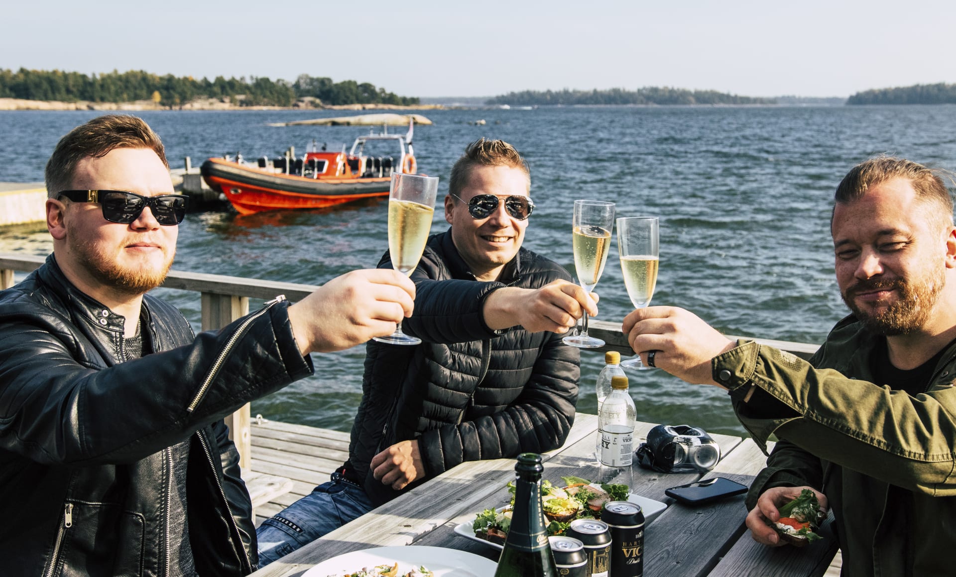 Archipelago snack lunch