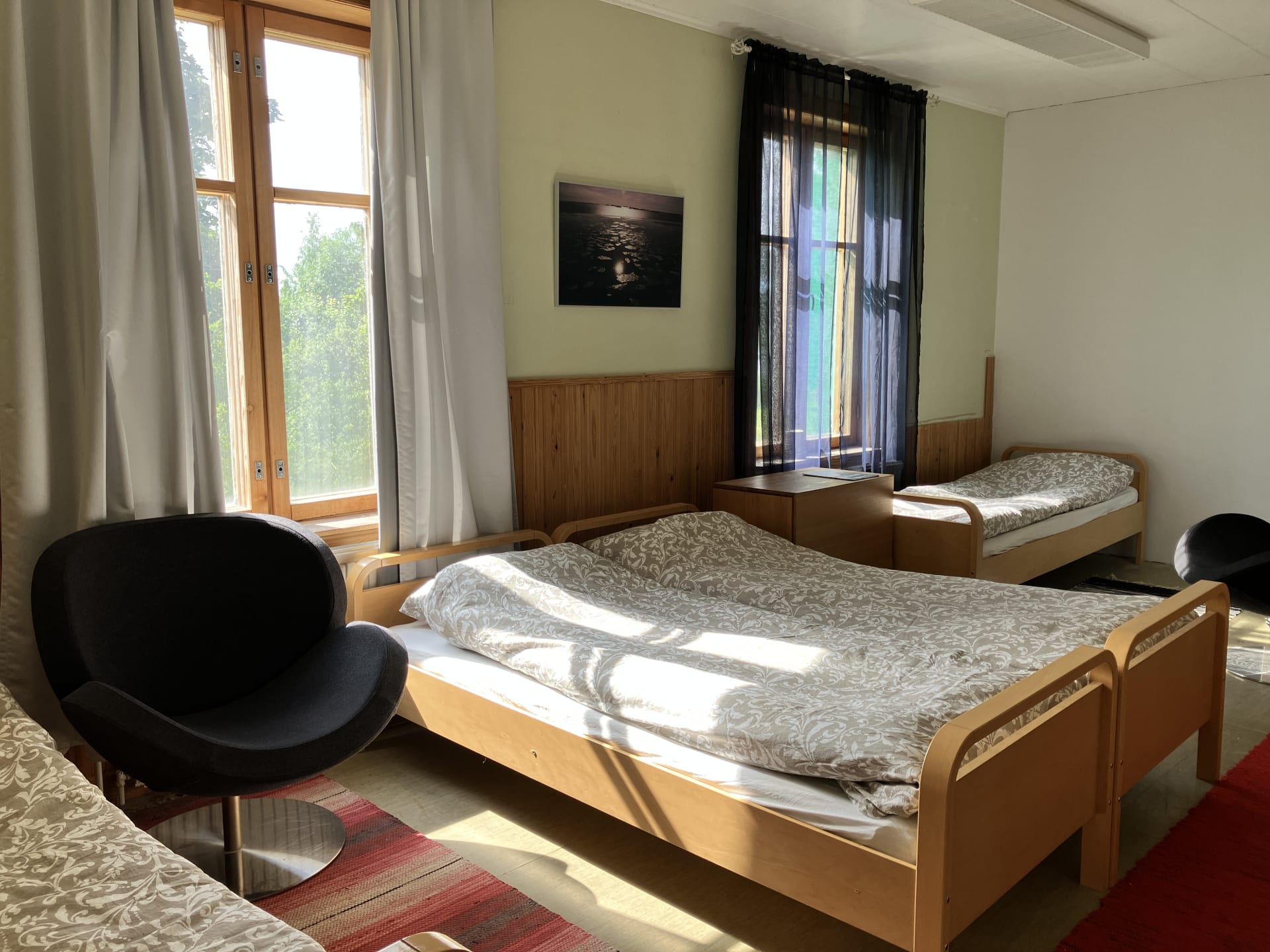Perhehuone