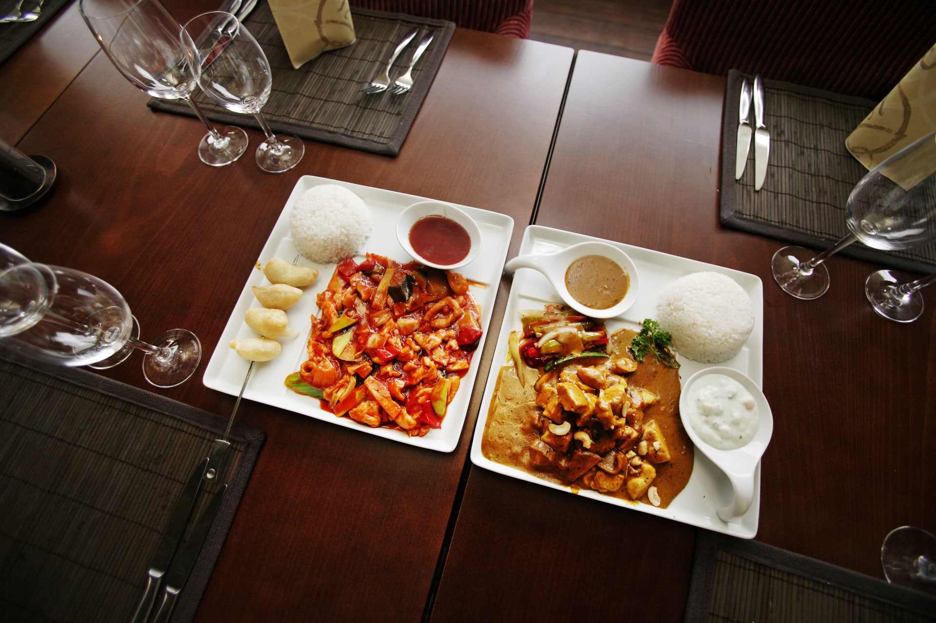 Chicken Sweet and slightly spicy sauce /Curry Chicken