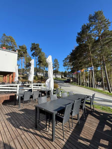 Leo’s pizza terrace