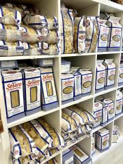 Aidot Setaro -napolilaispastat Italiasta.