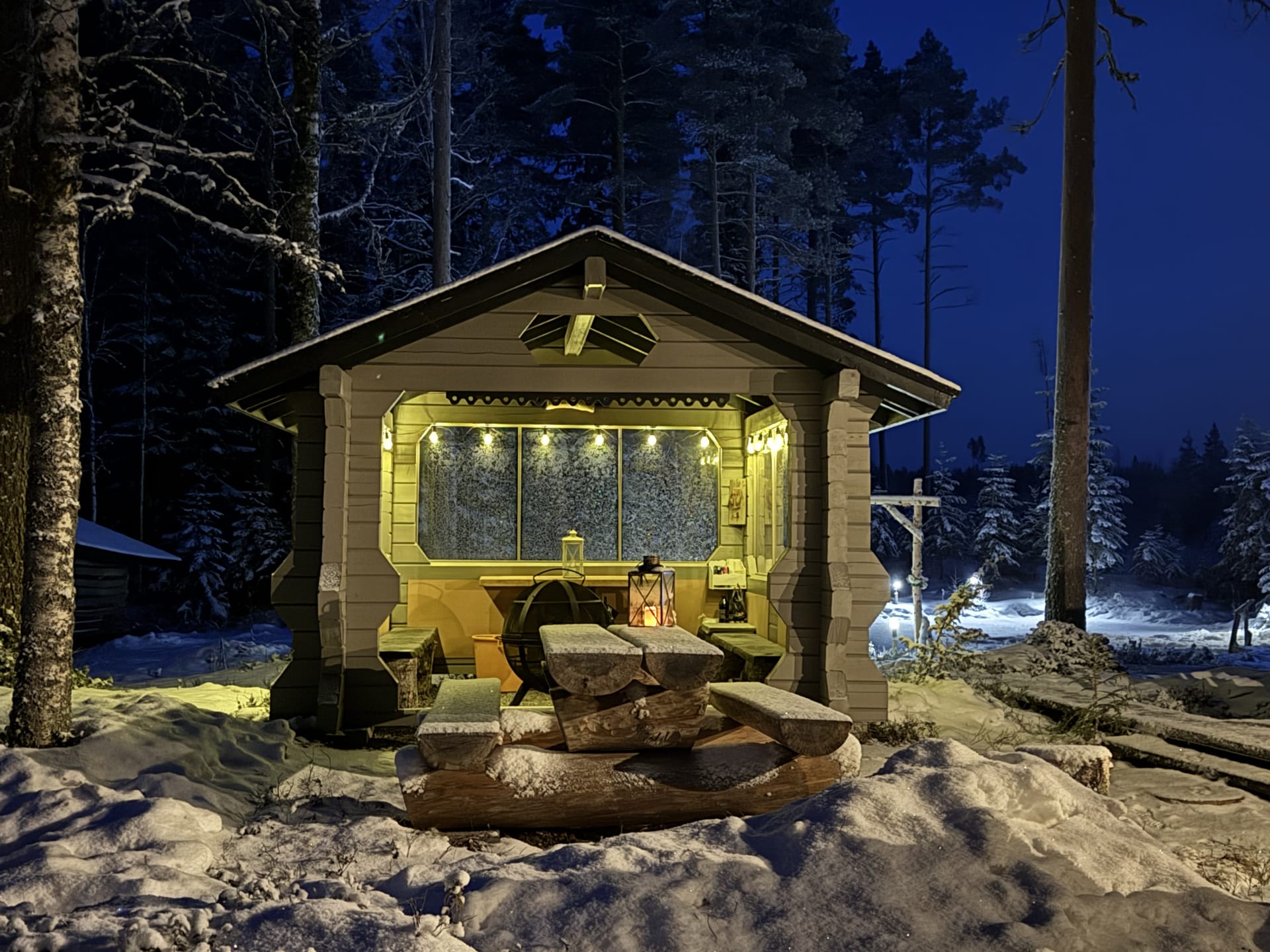 Hut