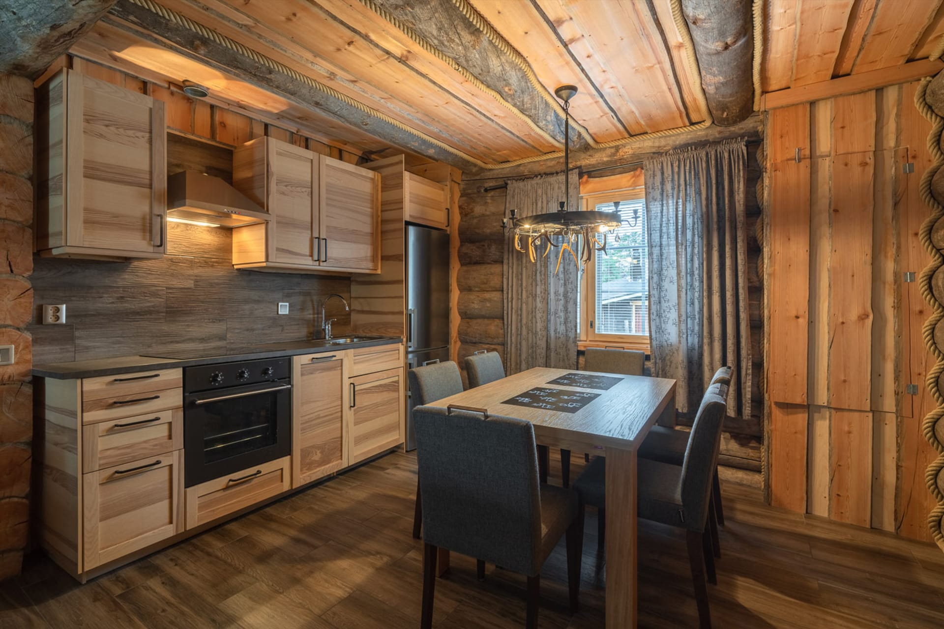 Log Cabin Peska
