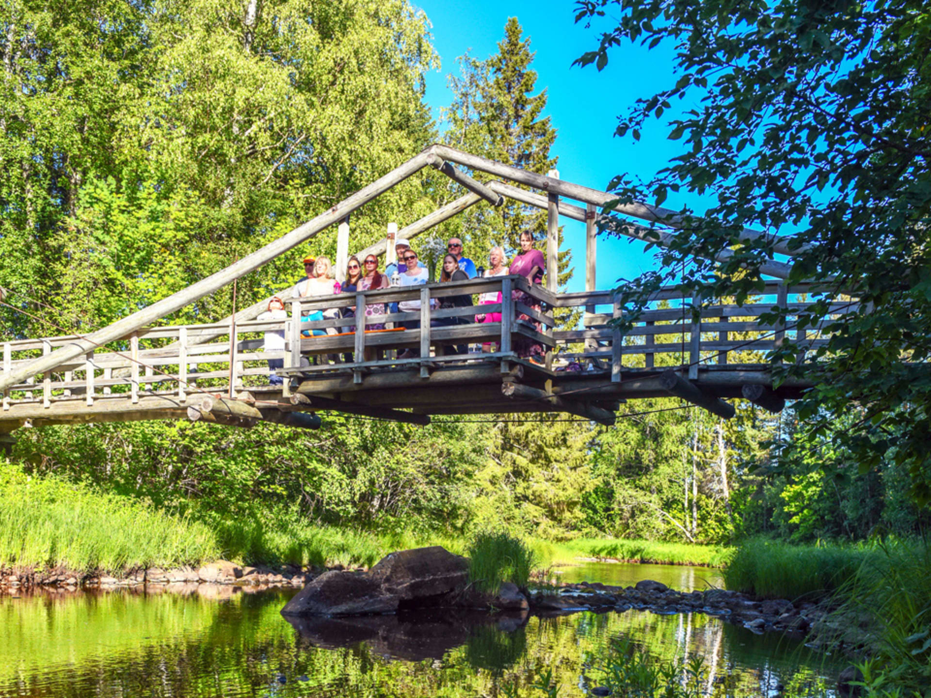 Temmeksen kaunis jokivarsi ja perinnesilta