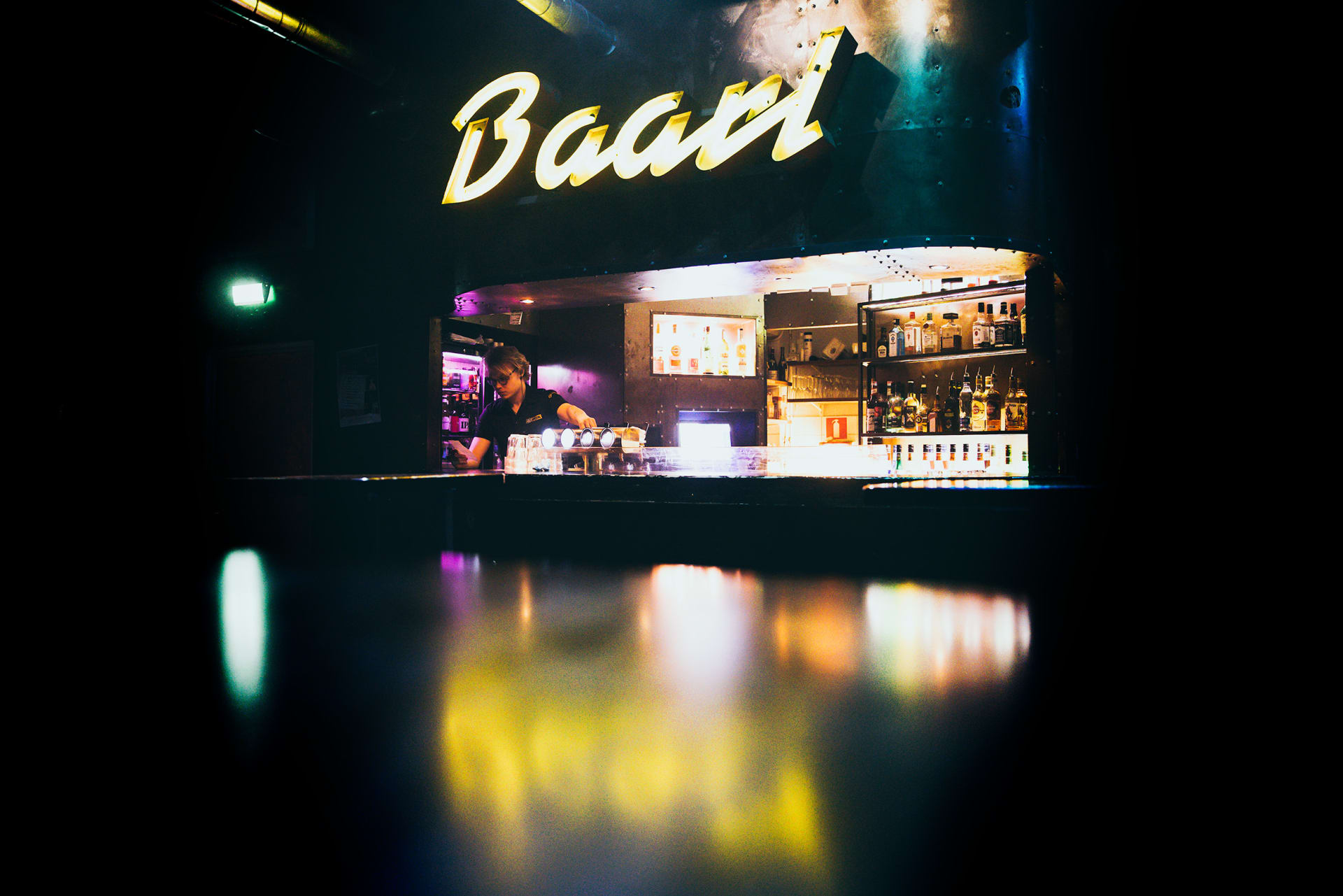 Bar is Baari in Finnish