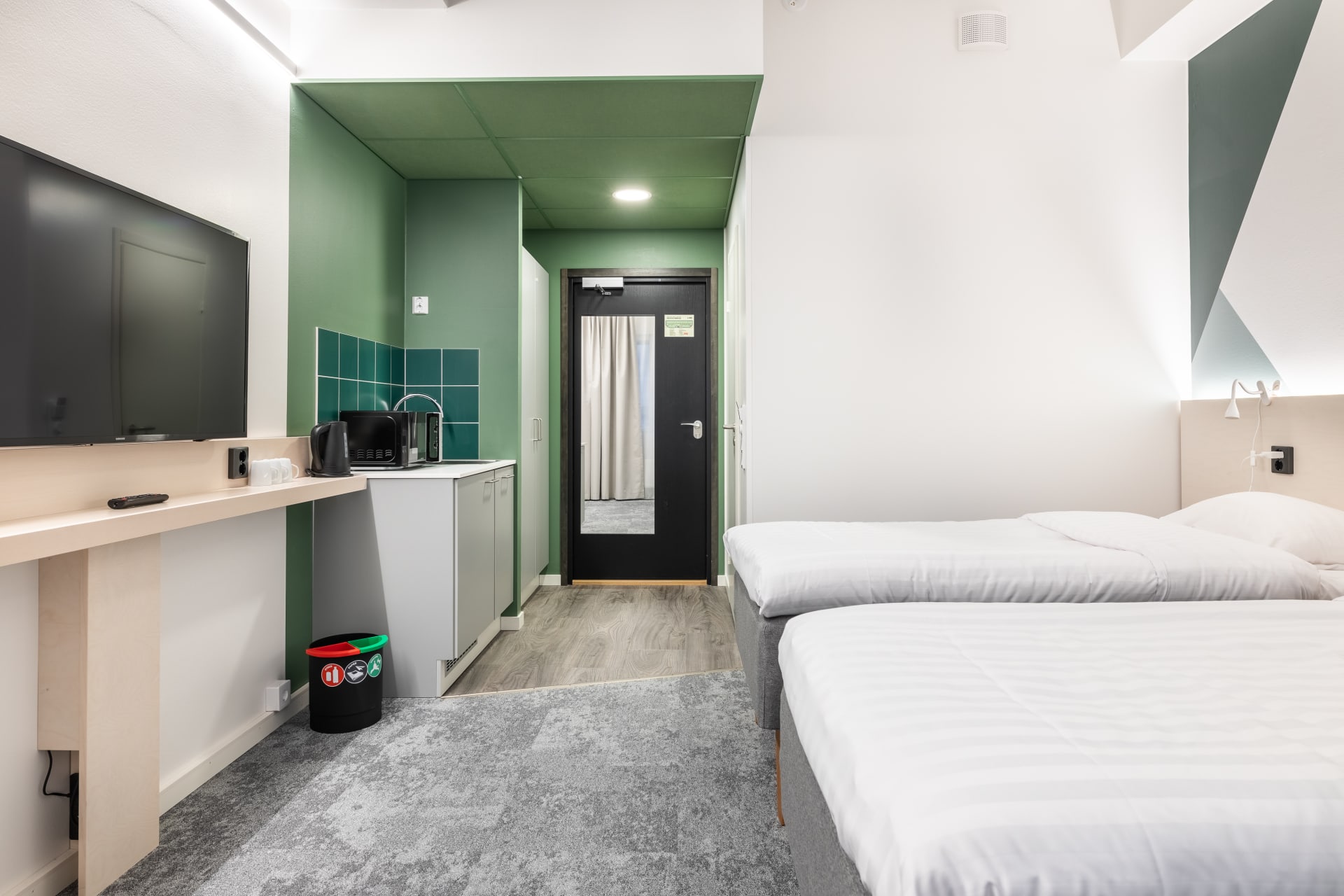 Green Large Twin room 2+1