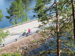 There are many Saimaa Geopark & nature sites along the way.