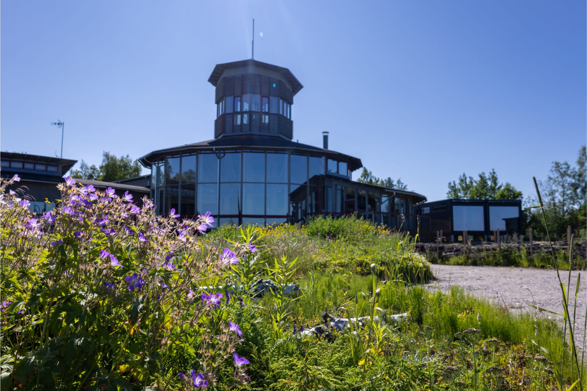 Liminka Bay Nature Centre building.