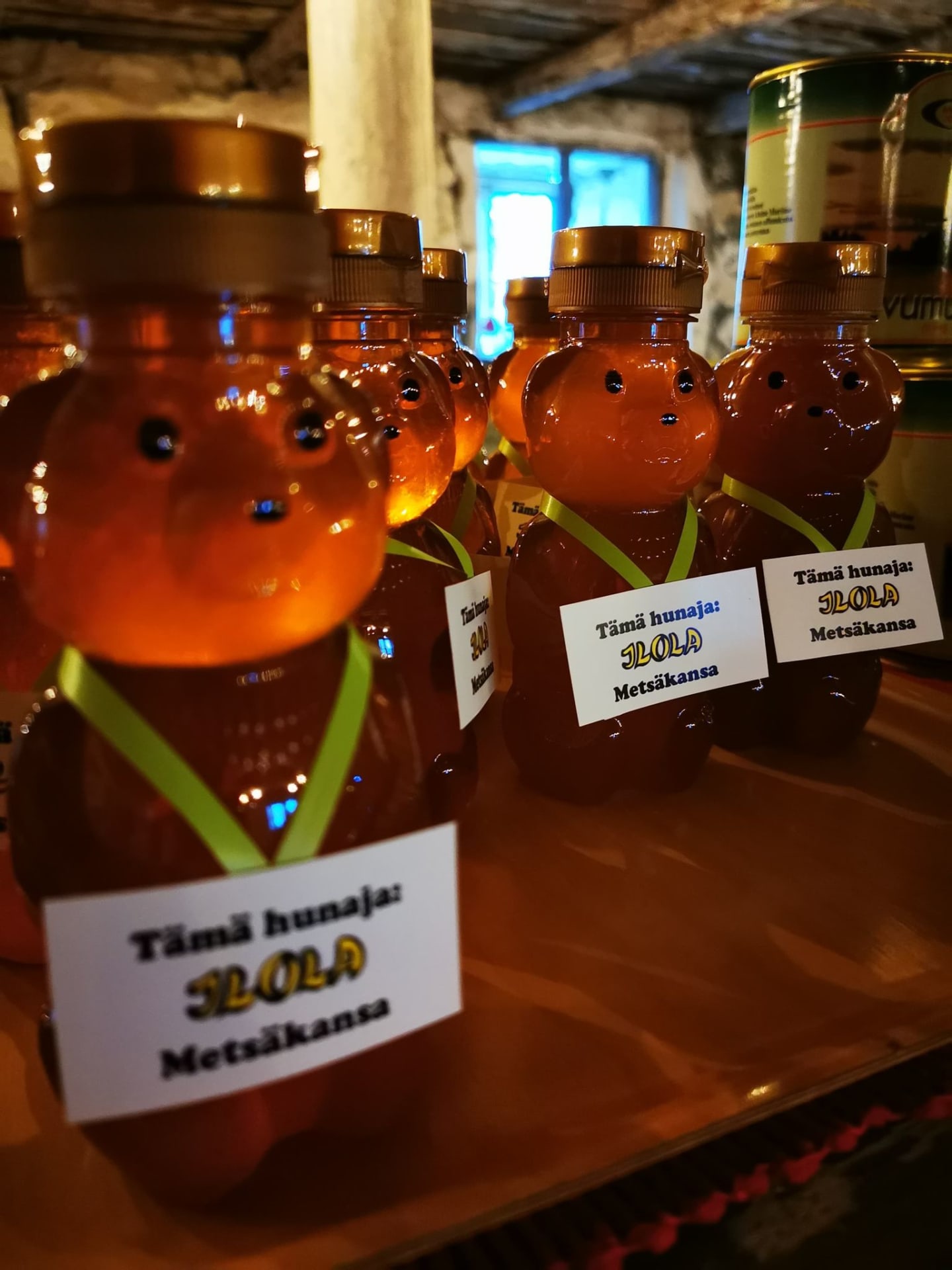 Honey from Metsäkansa.