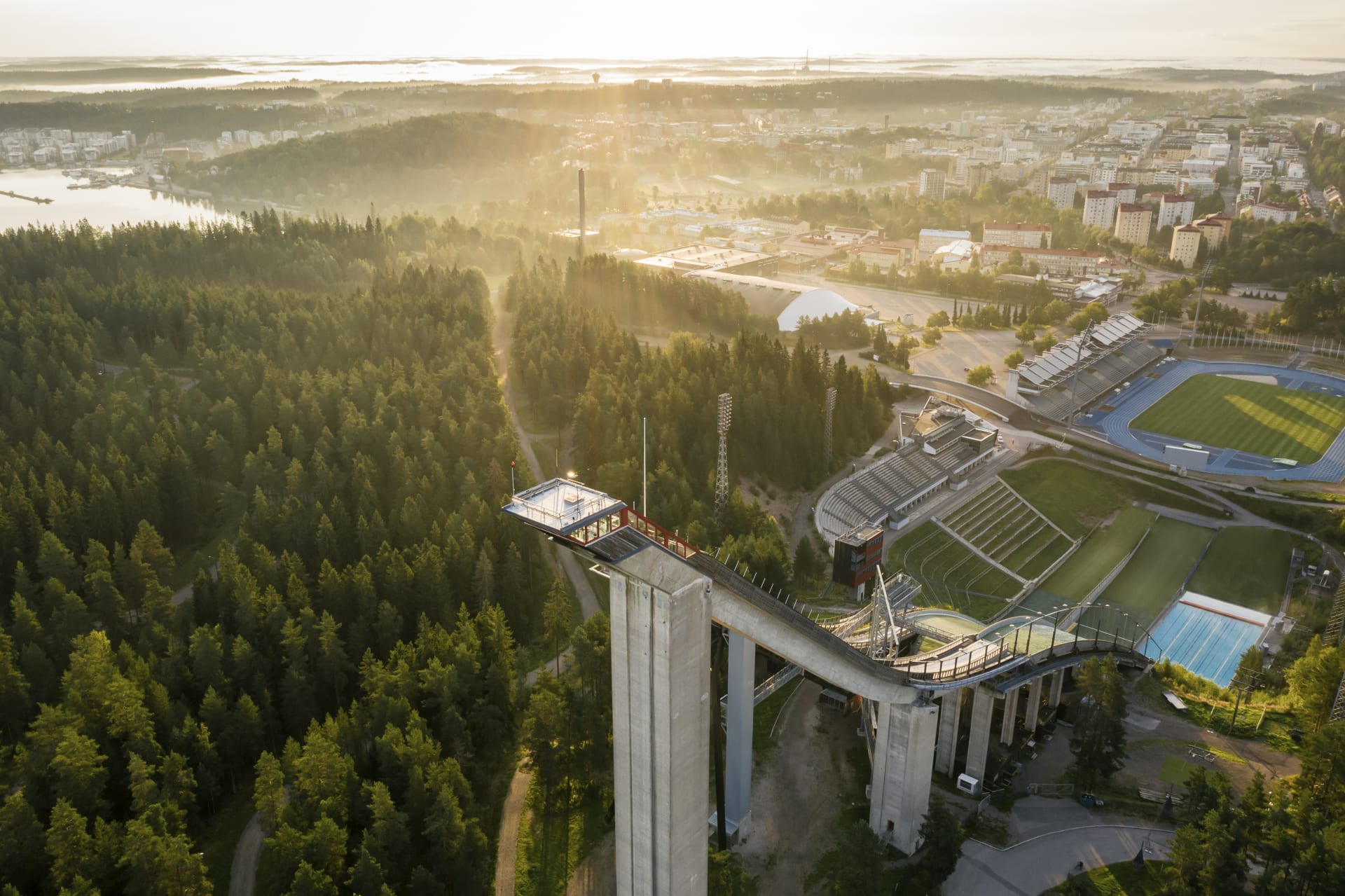 Lahti Sports Centre and Salpausselkä