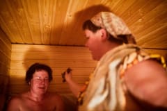 Saunoessa luodaan ääntä helistimilläkin.