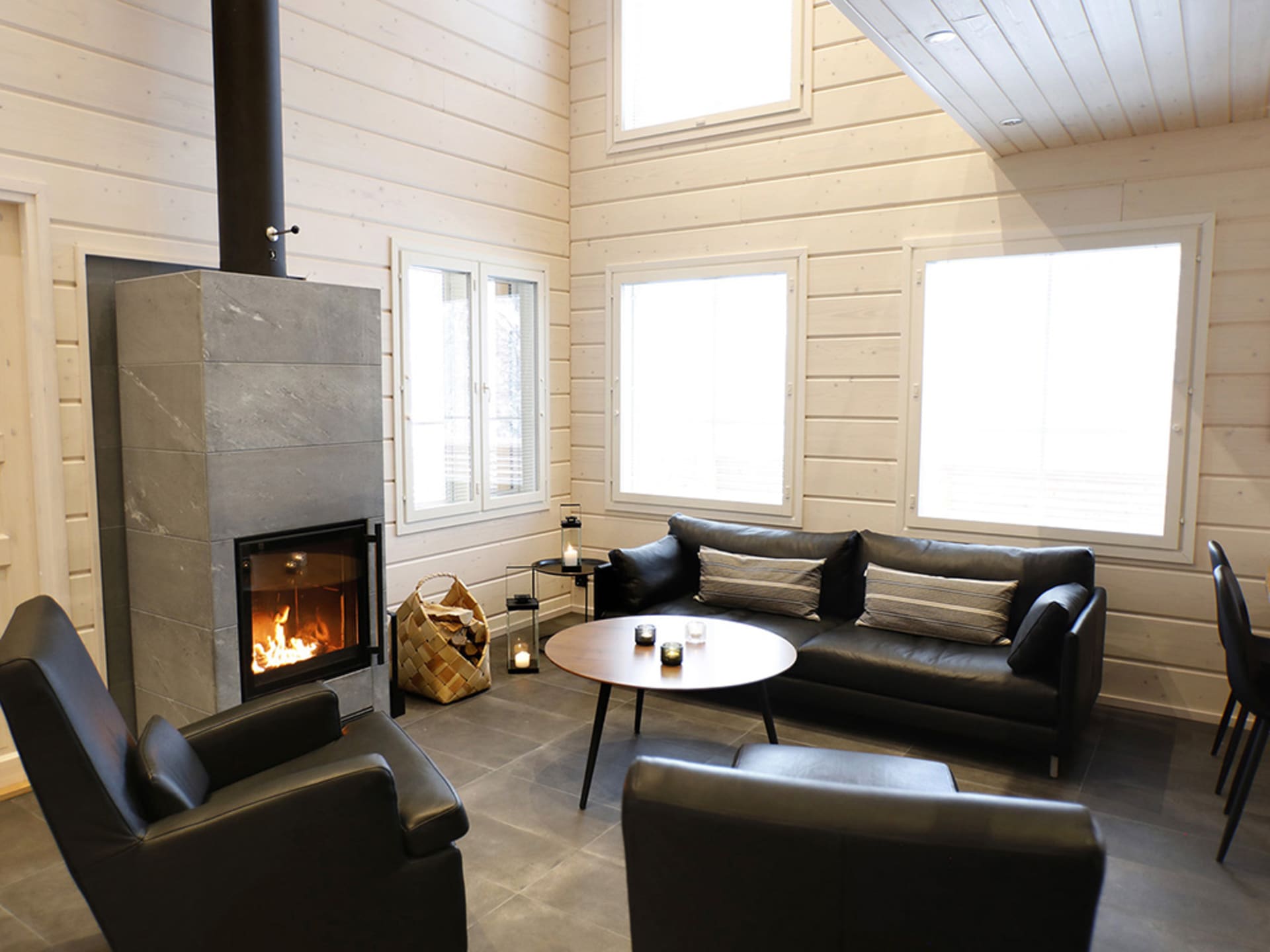 Villa Hill living room