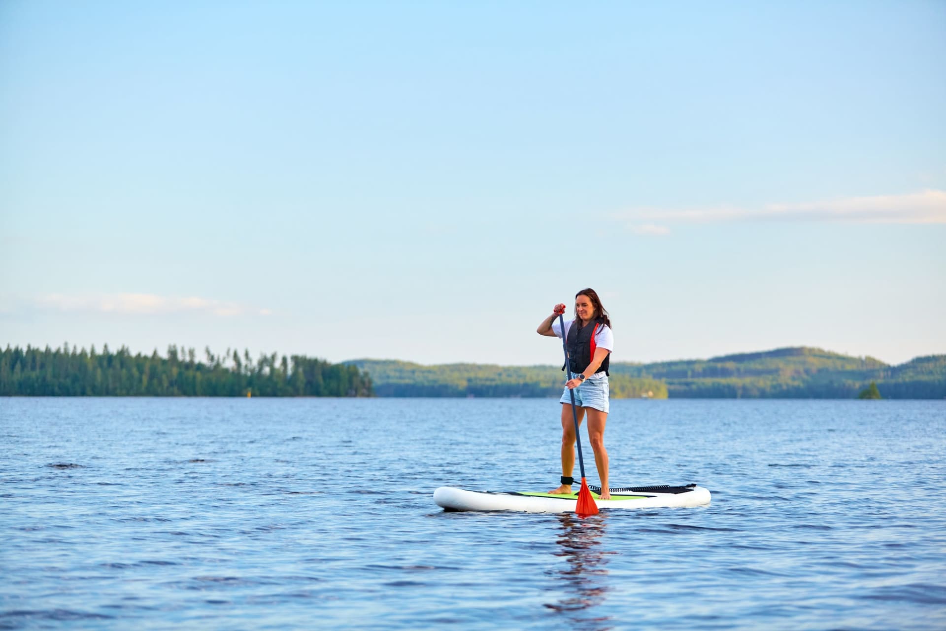 SUP-boarding on lake Pielinen