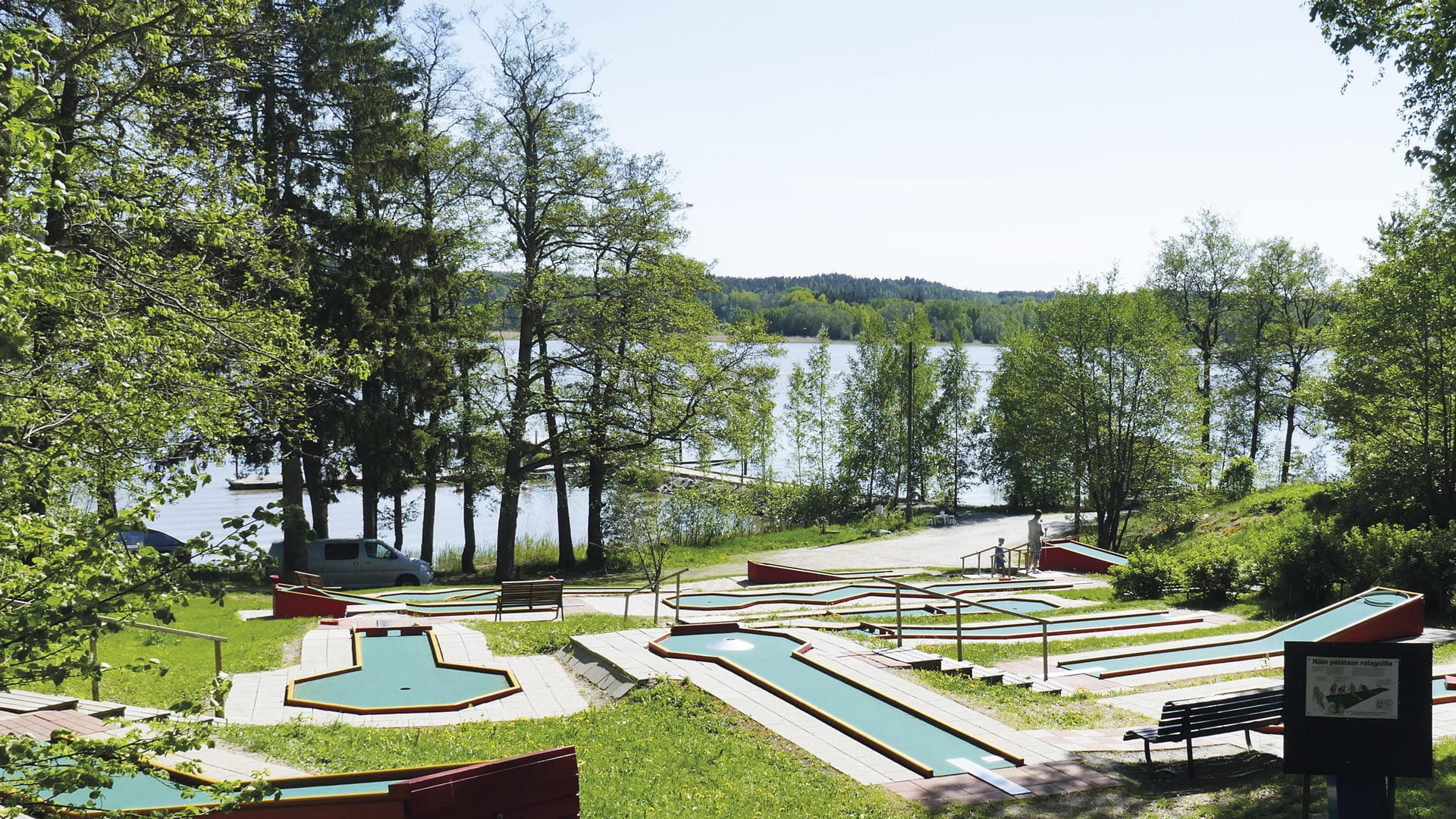 Minigolf at Vuohensaari