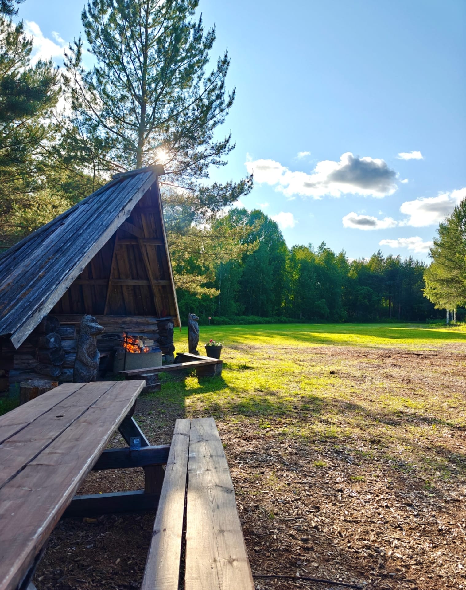 Temmeksen Matkaparkin alue ja laavu Temmeksen Matkaparkin alue ja laavu