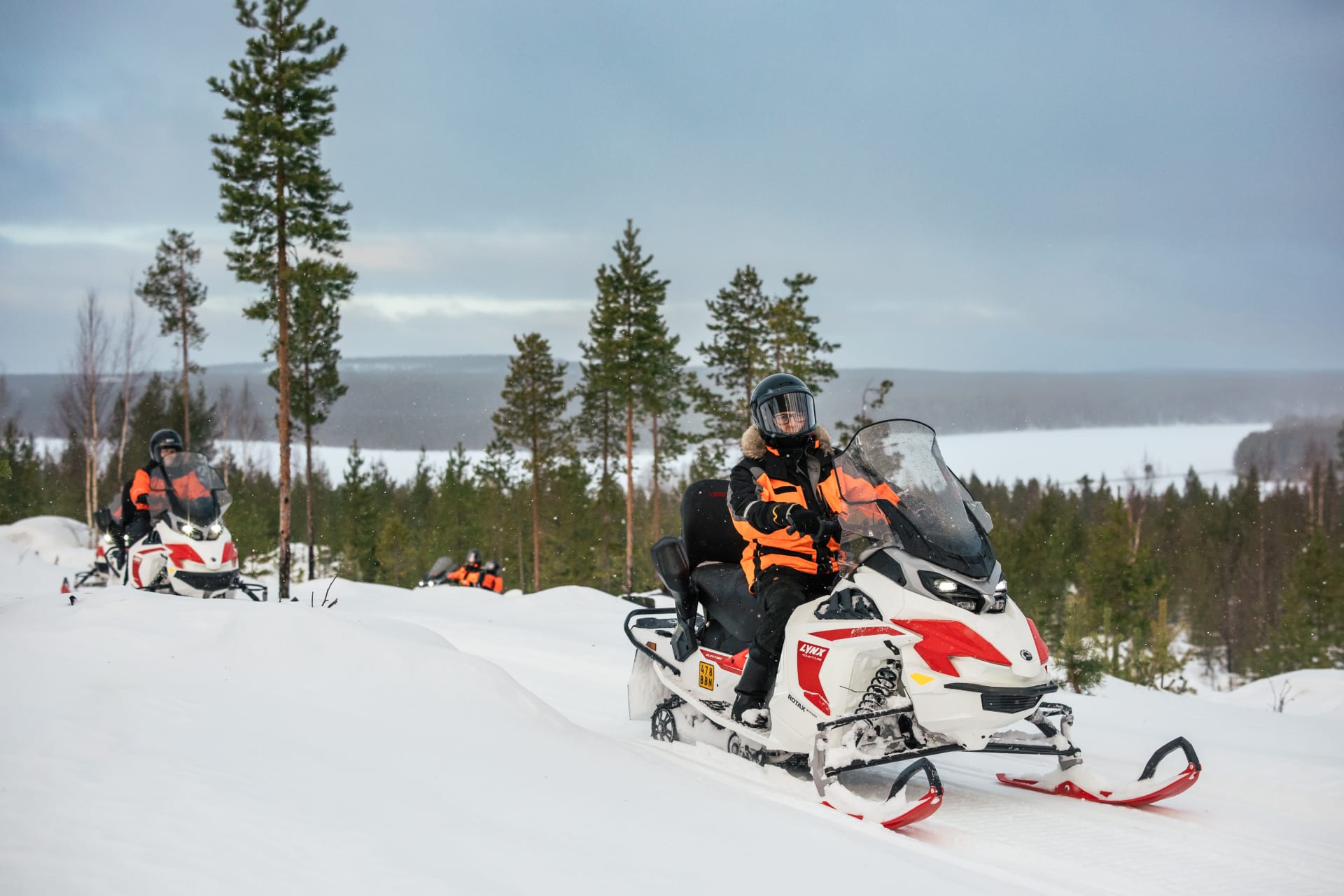 4 h electric snowmobile safari in Rovaniemi