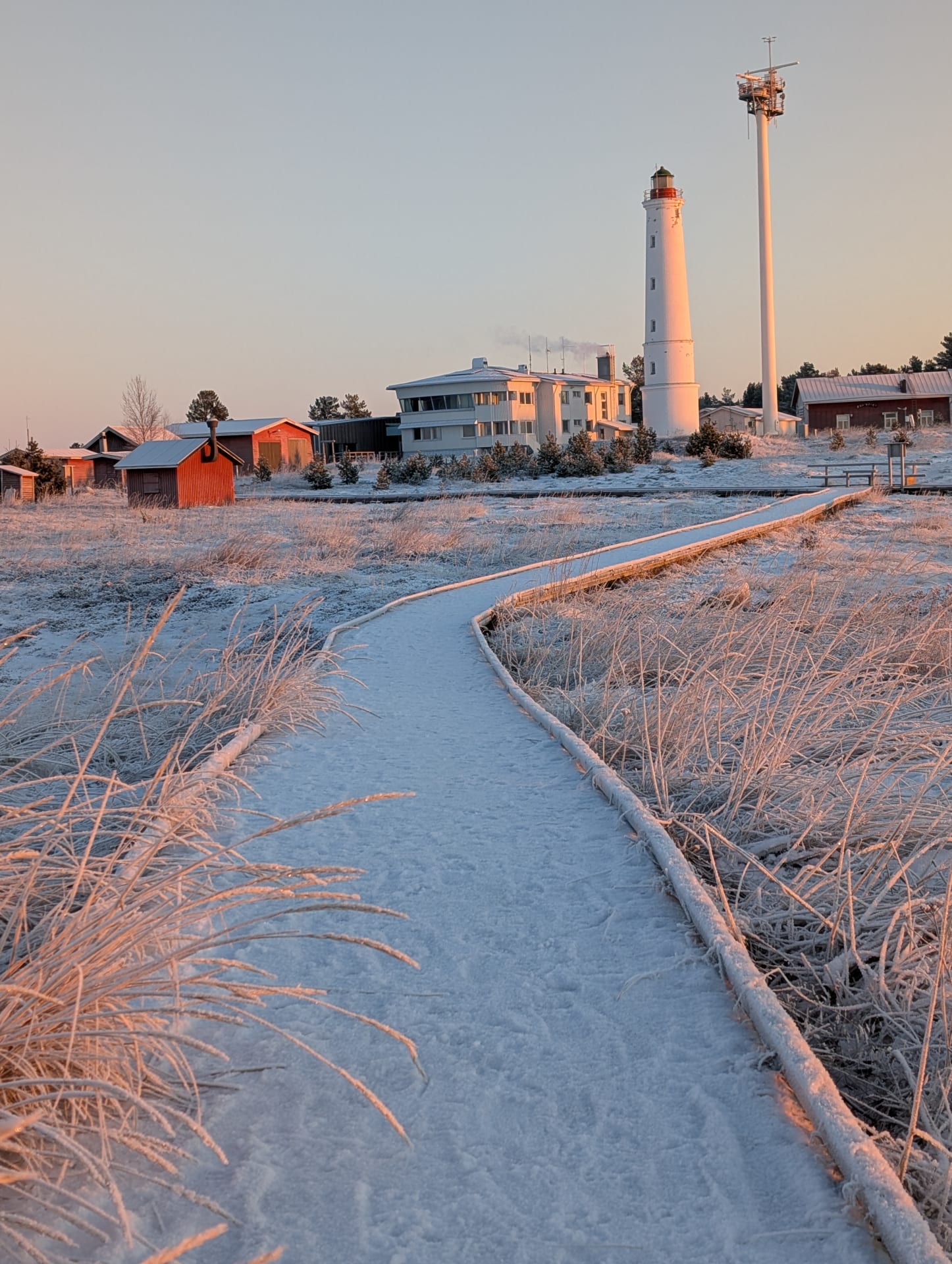 Marjaniemi Lighthouse in winter golden hour
