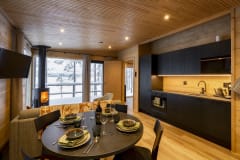 Rantahuvila neljälle