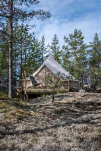 Glamping accommodation at Kalliokumpu Eco Lodge.